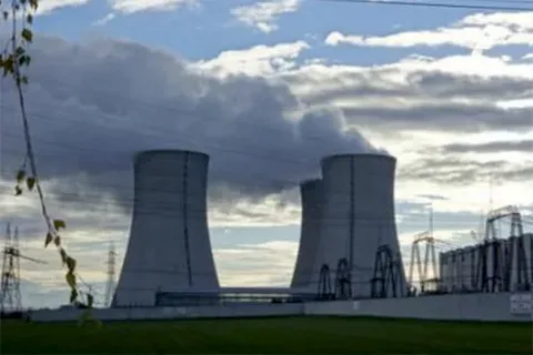 Nuclear Power Explained: How Splitting Atoms Creates Electricity